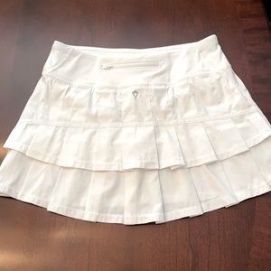 Ivivva skirts - good condition
